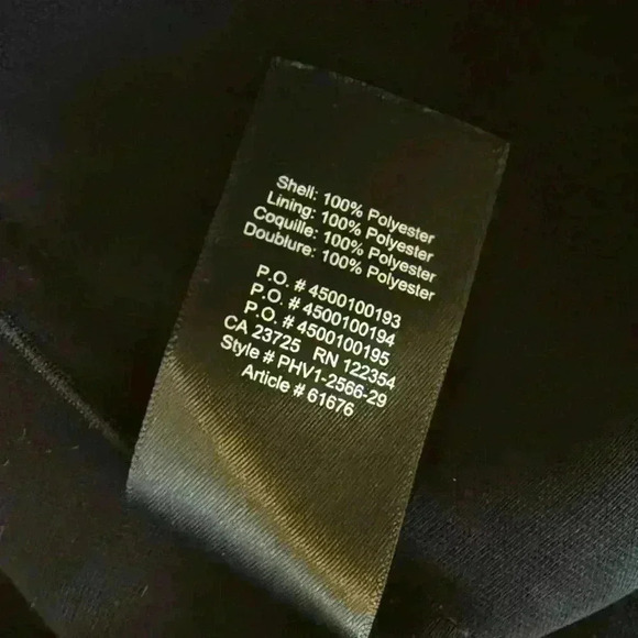 Babaton Sleevless Blouse - Picture 8 of 8